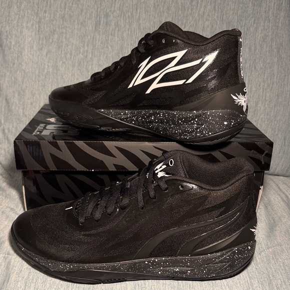 Men’s Puma MB.02 "Oreo" LaMelo Ball basketball sneakers in black and white. 10.5 - Picture 13 of 16